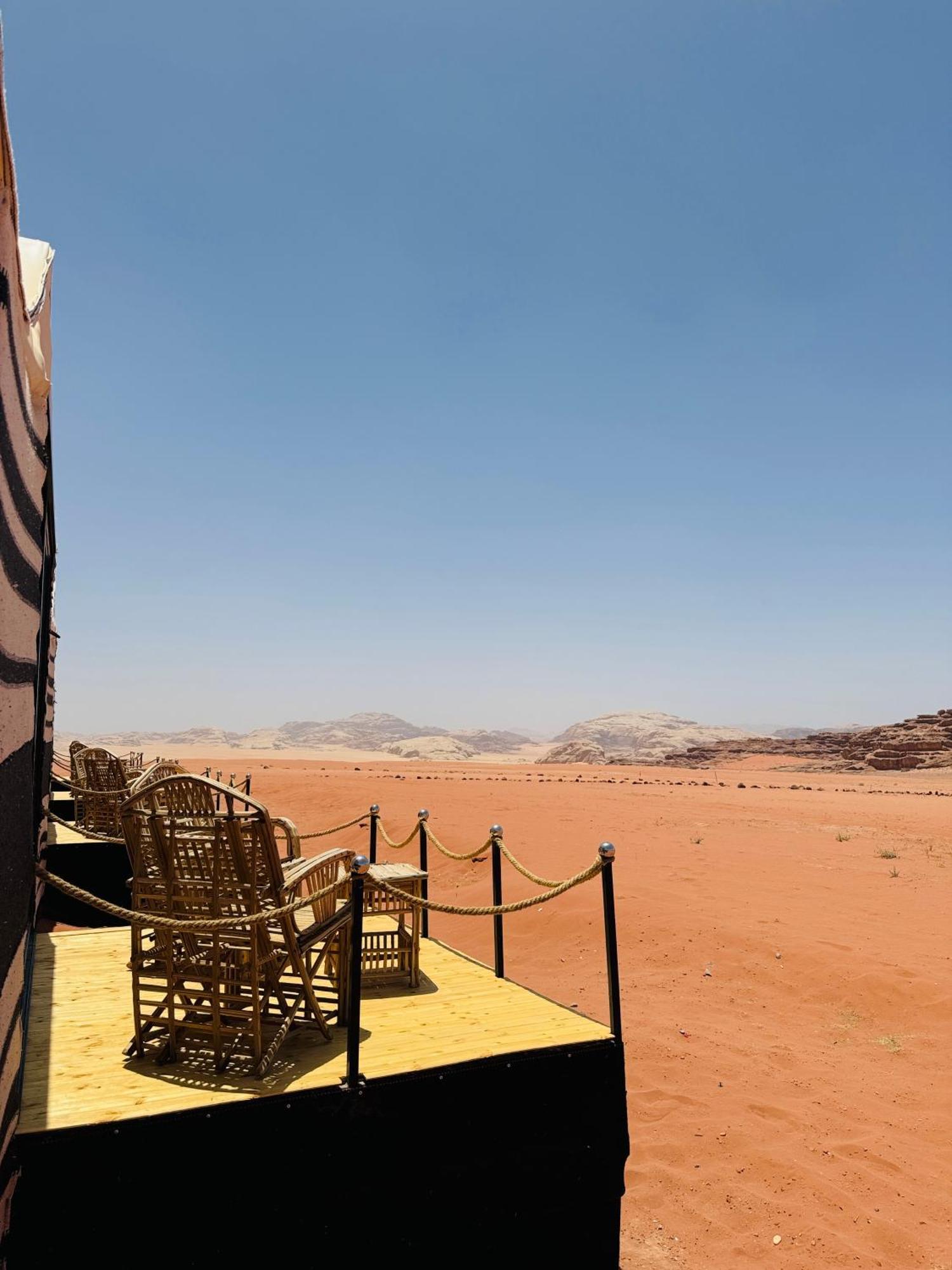 Hotel Desert Bedouin Adventure Wadi Rum Exterior foto